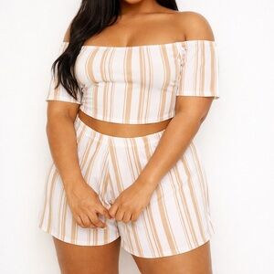 PrettyLittleThing Striped Stretch Two-Piece Set Gold/White Plus Size 1X Like New